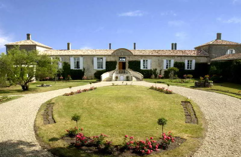 هتل Relais Du Château D Arche, The Originals Relais