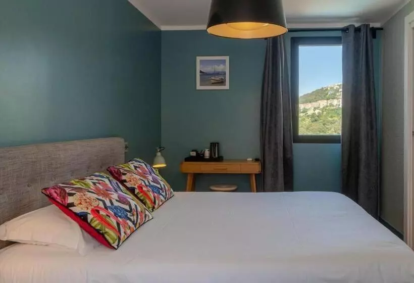 هتل Rossi Hôtel
