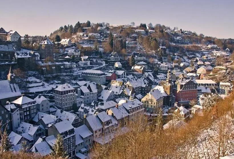 Hotelli Burg