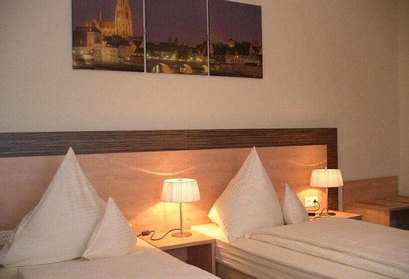 Hotel Gästehaus Der Katholischen Akademie