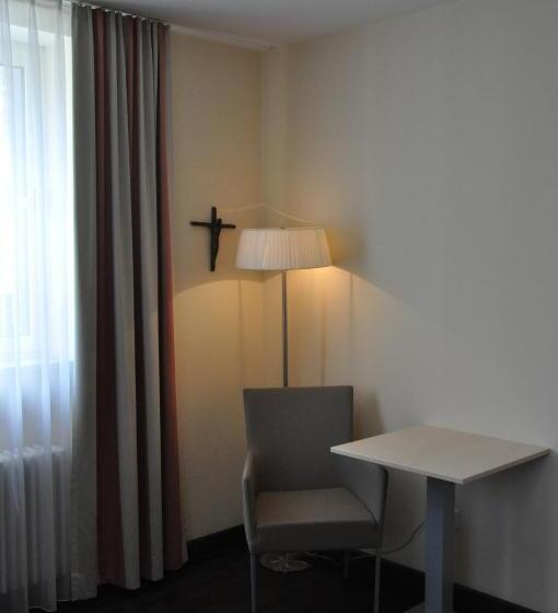 Hotel Gästehaus Der Katholischen Akademie