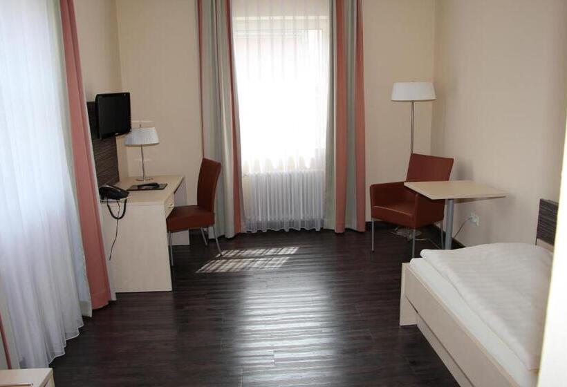 Hotel Gästehaus Der Katholischen Akademie