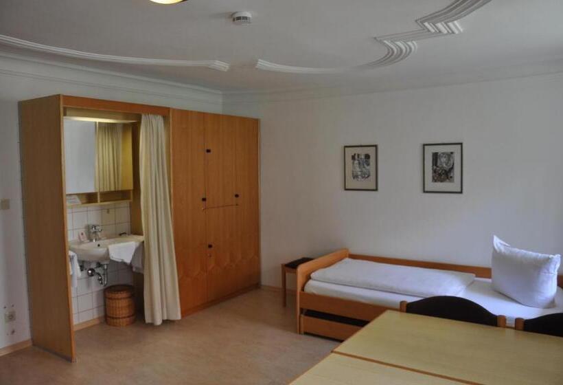 Hotel Gästehaus Der Katholischen Akademie