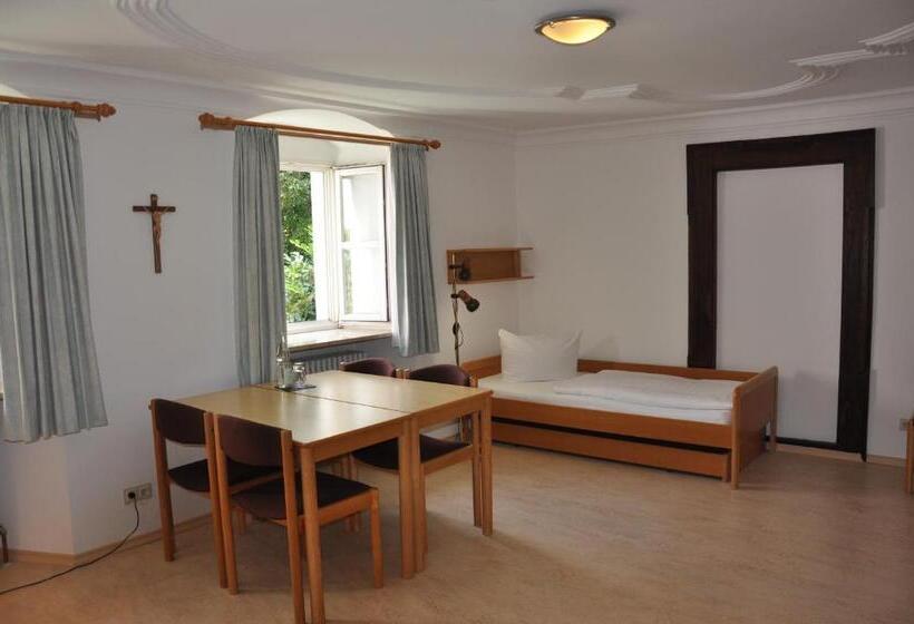 Hotel Gästehaus Der Katholischen Akademie