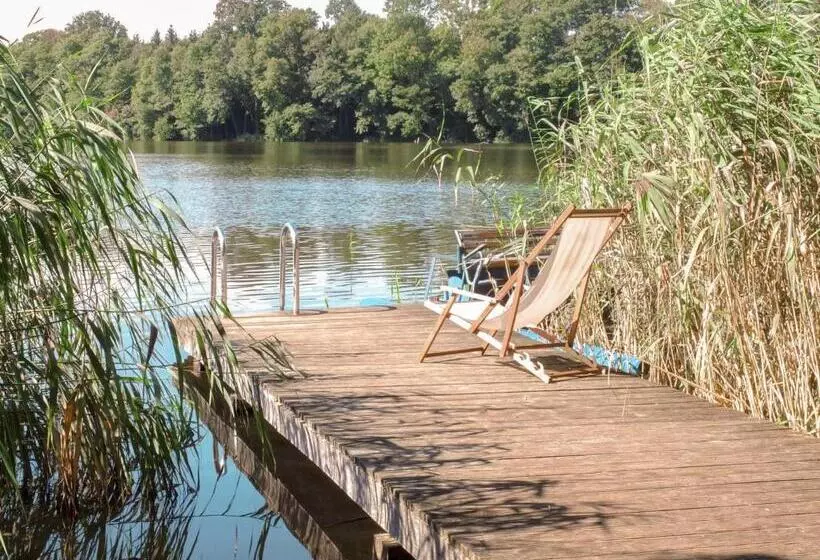ホテル Kavaliershaus Schloß Blücher Am Finckenersee