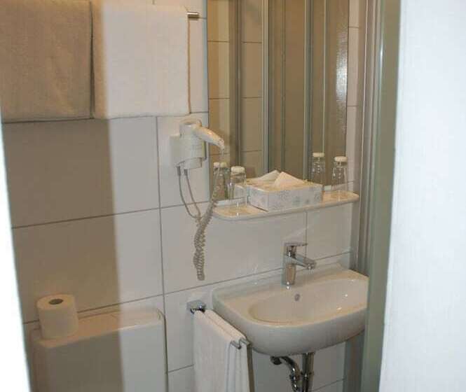 Отель Kurfürst Garni