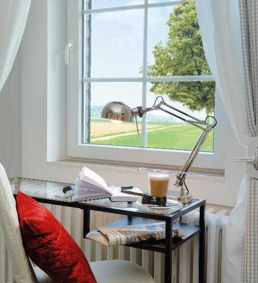 Отель Landhaus Heidekrug