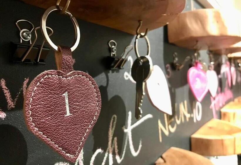 Отель Landhaus Heidekrug