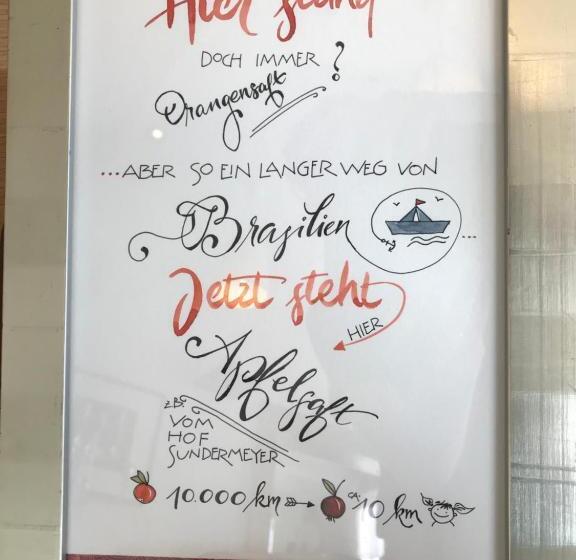 Отель Landhaus Heidekrug