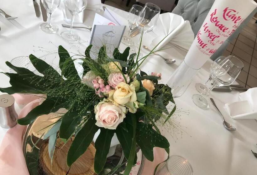 Отель Landhaus Heidekrug