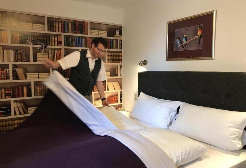 Отель Landhaus Heidekrug