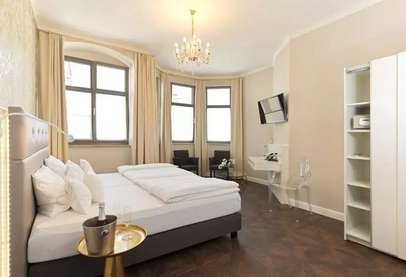 Lodner Hotel Drei Mohren
