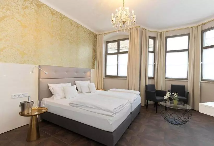 Lodner Hotel Drei Mohren