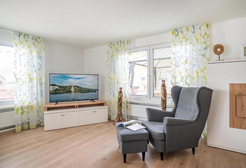 Отель Oma's Küche & Quartier