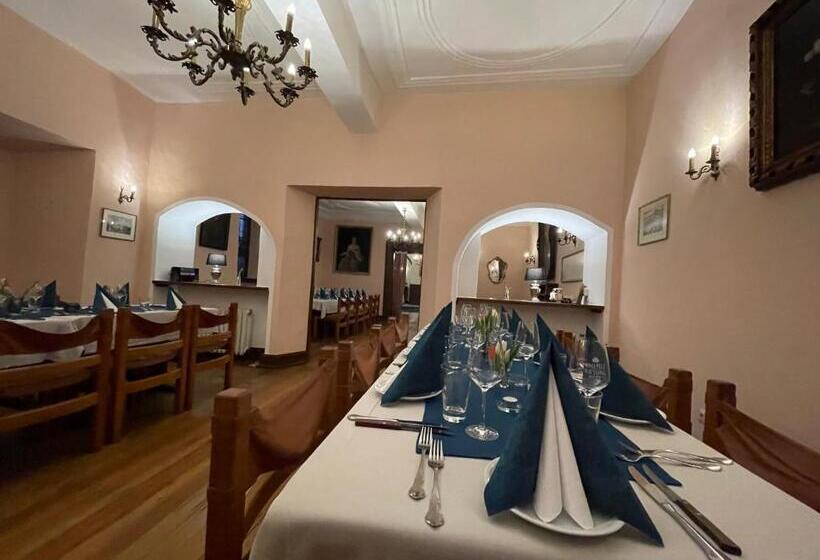 בית מלון כפרי Schloss Zell