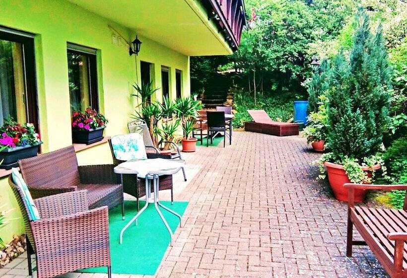 בית מלון כפרי Seerose