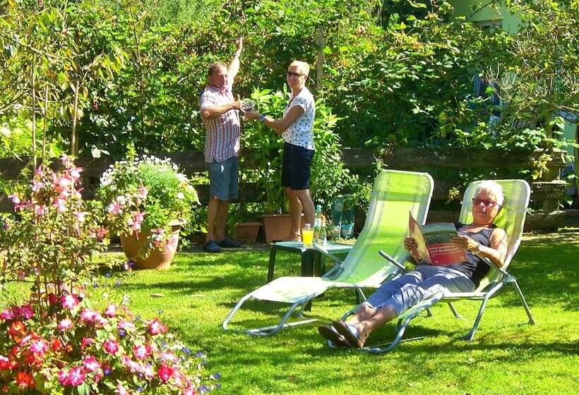 בית מלון כפרי Seerose