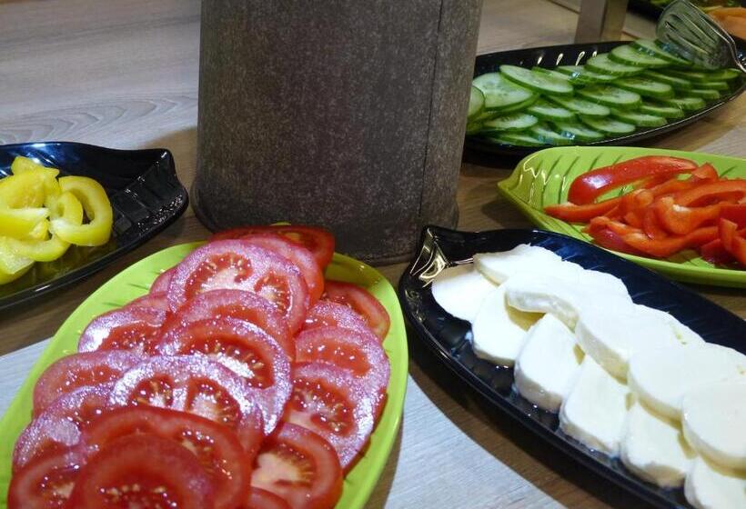 בית מלון כפרי Strand