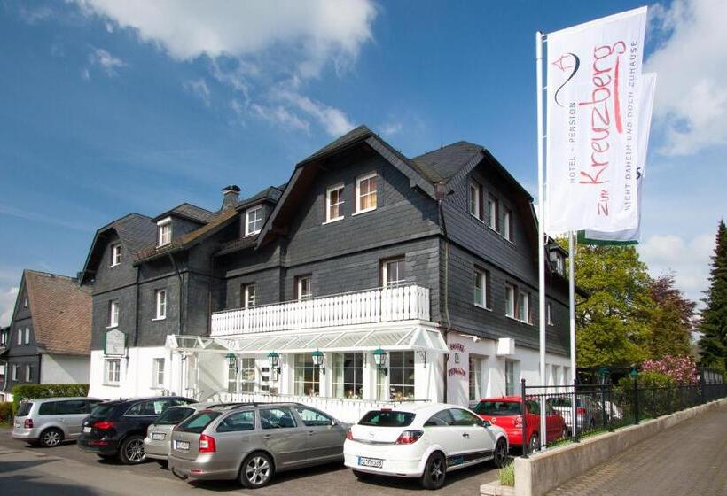 هتل Zum Kreuzberg