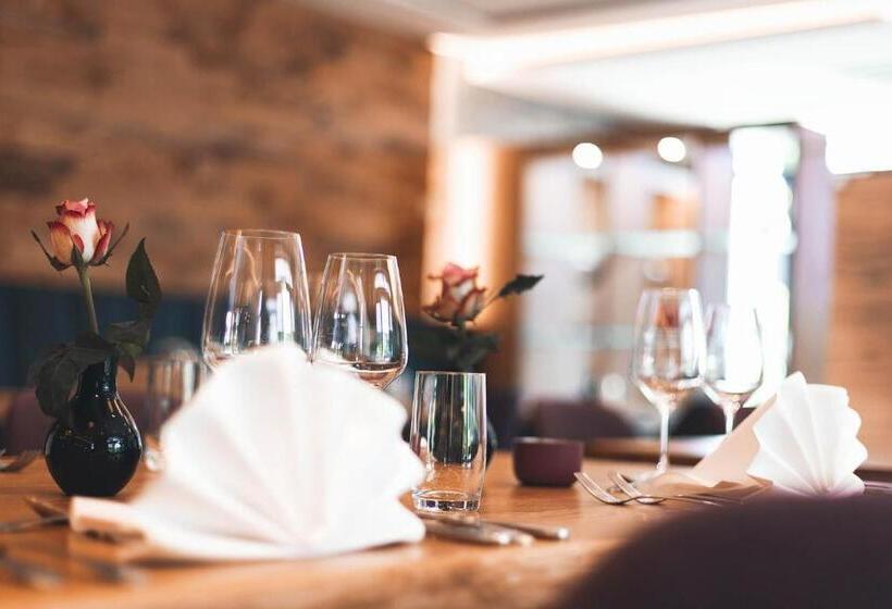 Ludgerusbrunnen Hotel Mertens