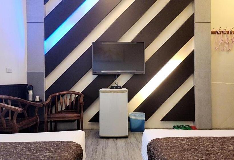 تختخواب و صبحانه Da Wan Hostel