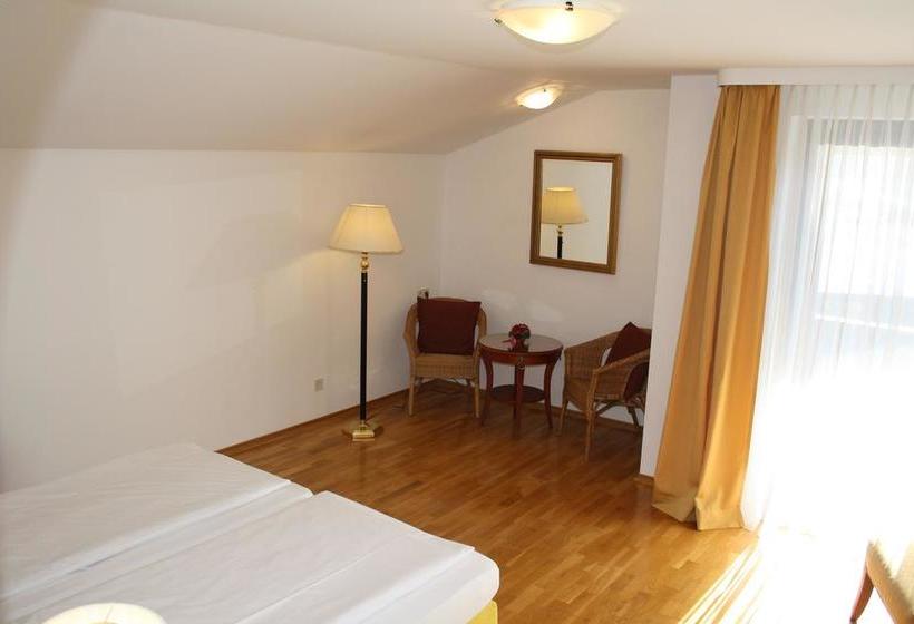 Hotel Haus Falkenstein