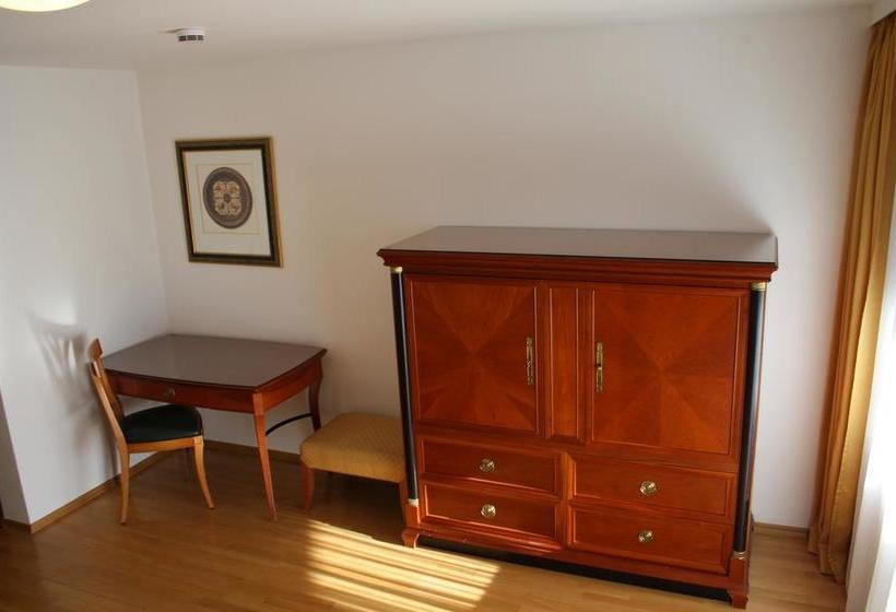 Hotel Haus Falkenstein