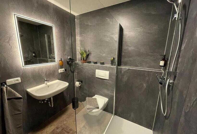 Отель Gasthof Zum Storch