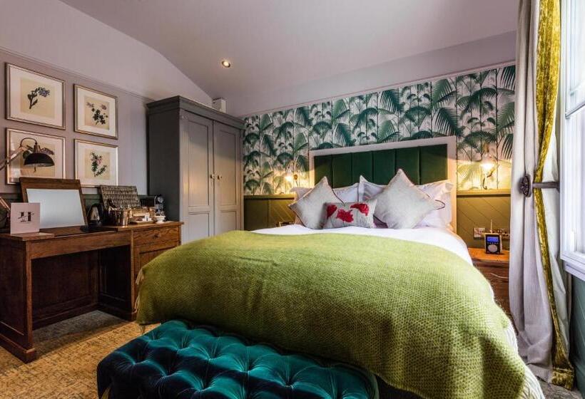 호텔 Hand And Spear