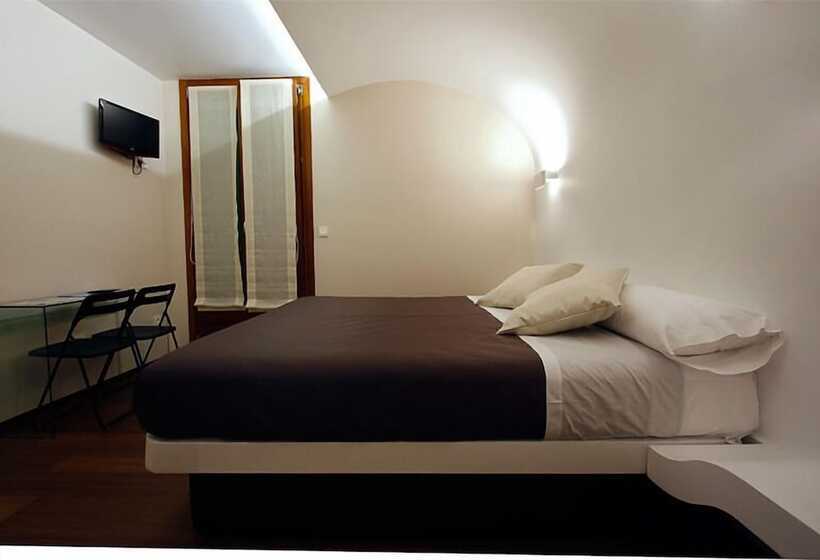 호텔 Pension Iturriza