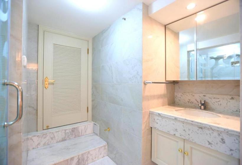 فندق Qingdao Dubai Seven Star Duplex Seaview Apartment