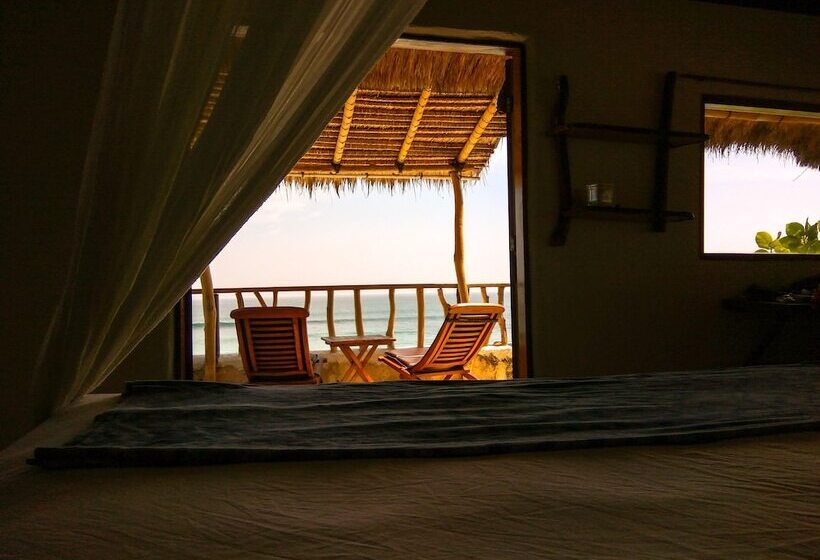 ホテル Rock'n Reef