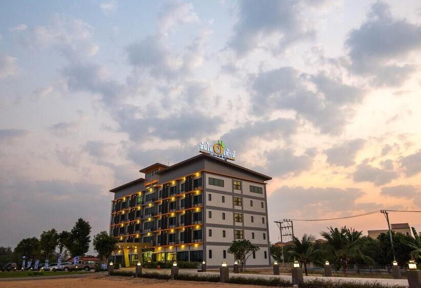 فندق Som O House