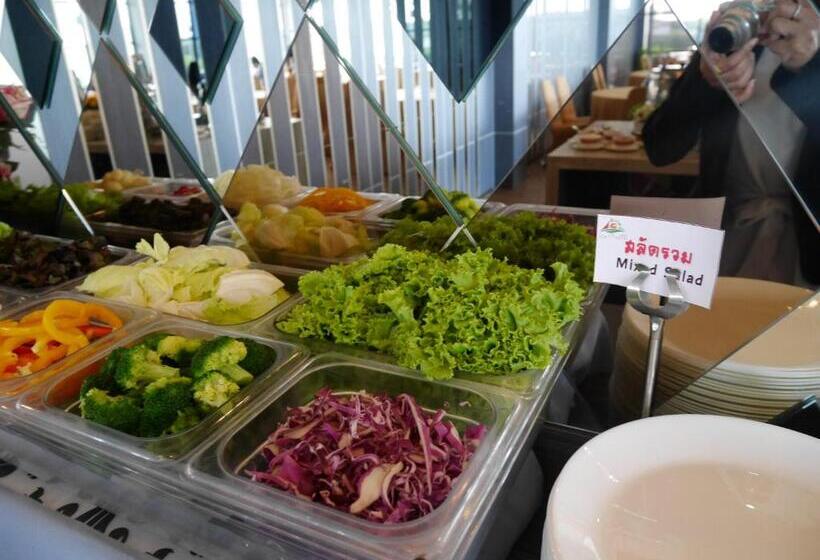 فندق Som O House