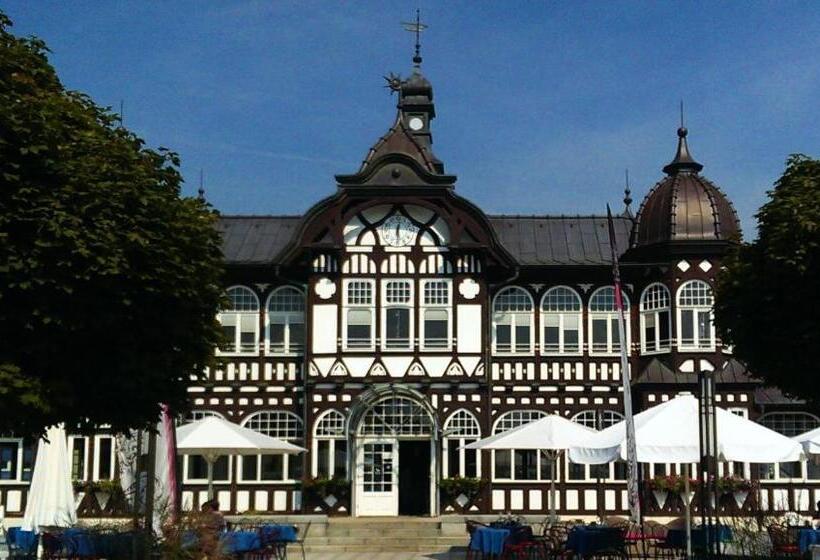 فندق Villa Rossek