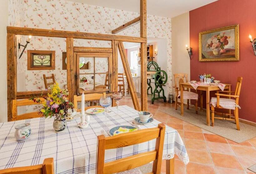 فندق Villa Rossek