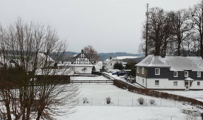 酒店 Zur Fredeburg