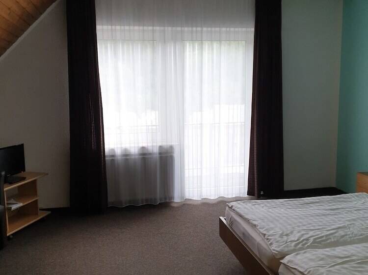 酒店 Zur Fredeburg