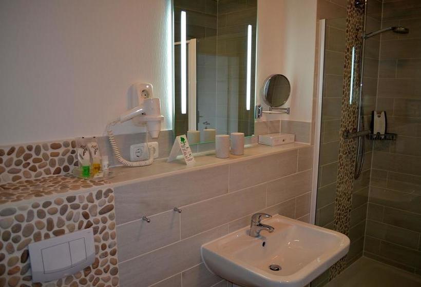 Bernstein Hotel Bootshaus