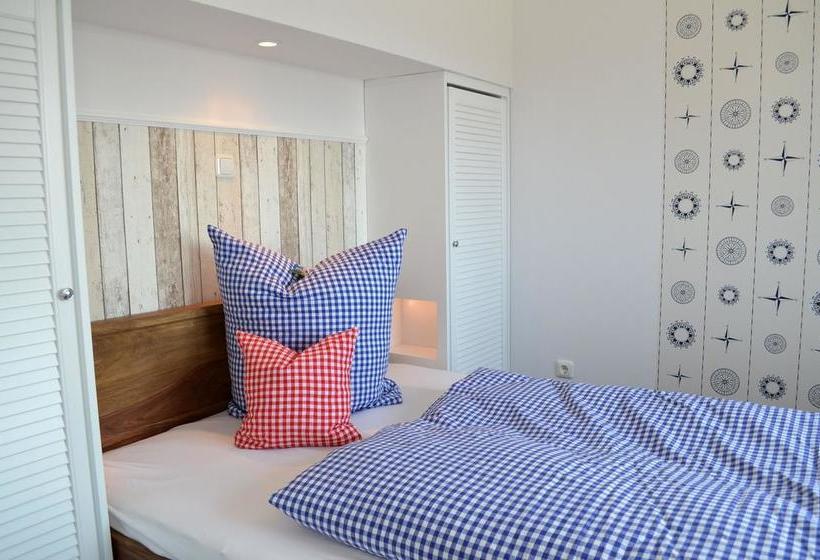 Bernstein Hotel Bootshaus