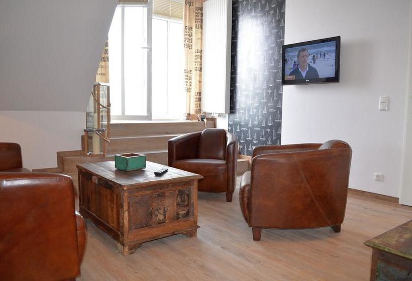 Bernstein Hotel Bootshaus