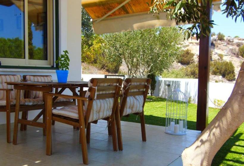 Light & Blue Ayios Elias Private Bungalows