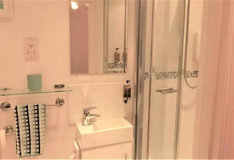 Skies Call Bed & Breakfast