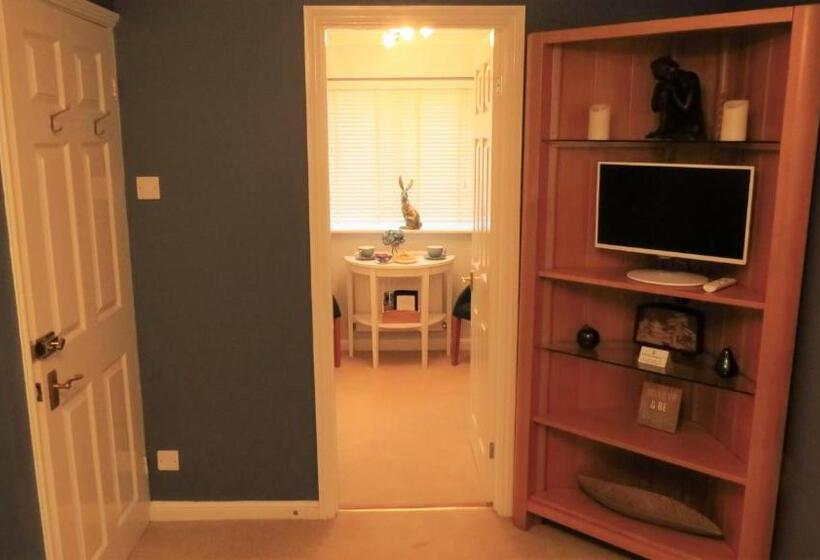 Skies Call Bed & Breakfast