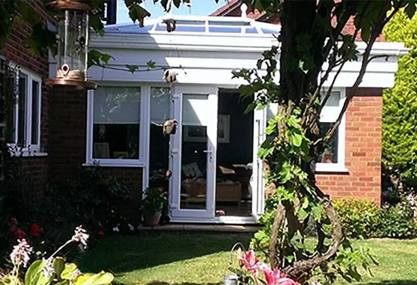 Skies Call Bed & Breakfast