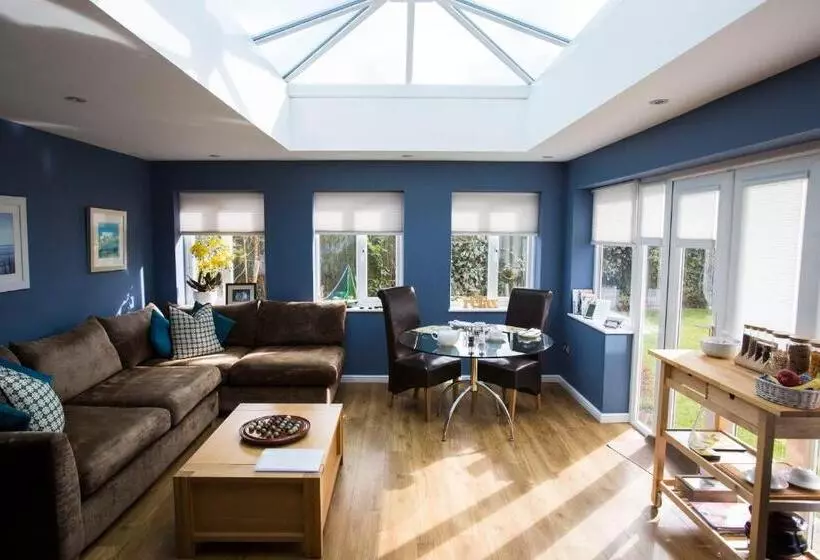 Skies Call Bed & Breakfast