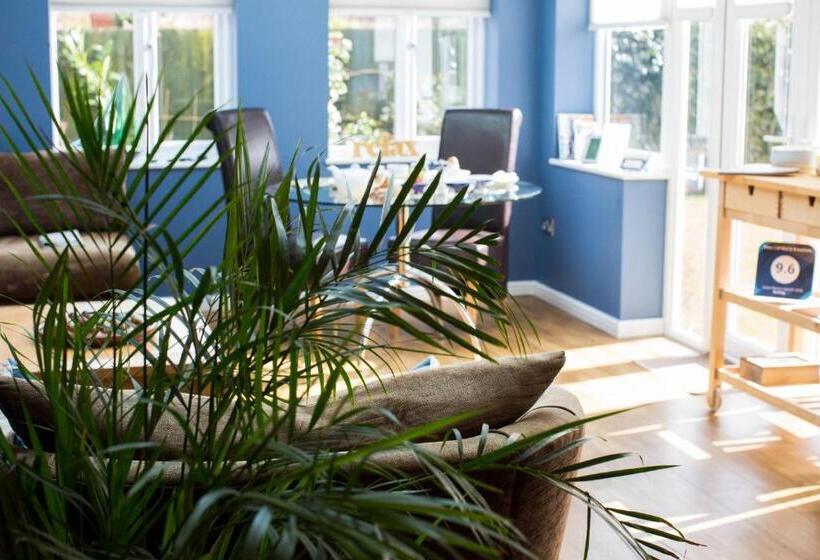 Skies Call Bed & Breakfast