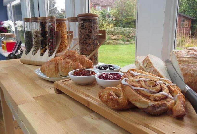 Skies Call Bed & Breakfast