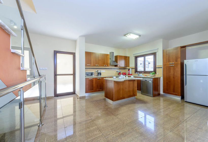 Fig Tree Bay Villa 6