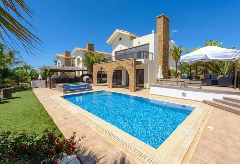 Villa Claudia